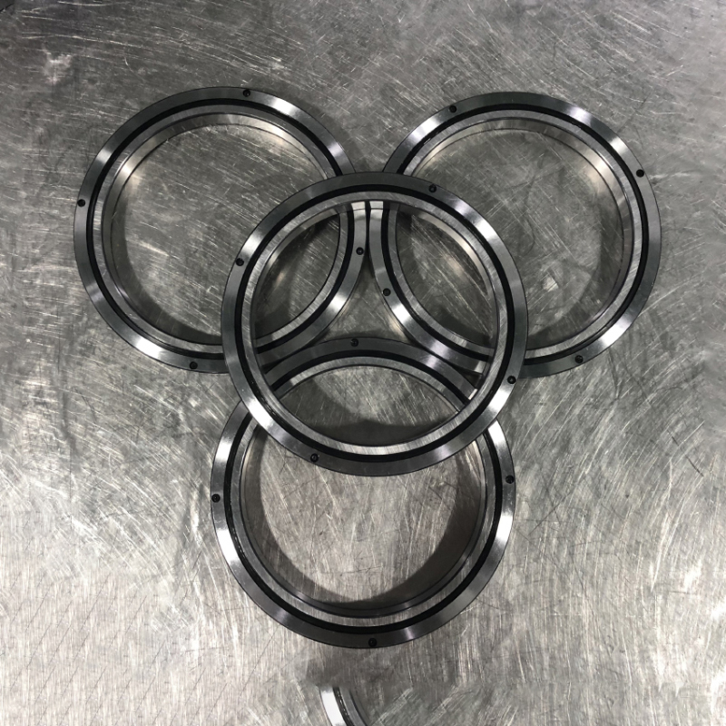 精密交叉滾子軸承噪音的產(chǎn)生原因是什么？有什么控制措施嗎？