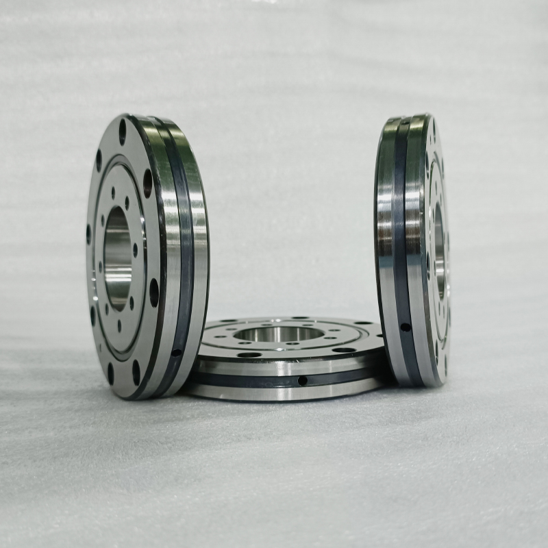 交叉滾子軸承用在工業(yè)機(jī)器人上的好處有哪些？